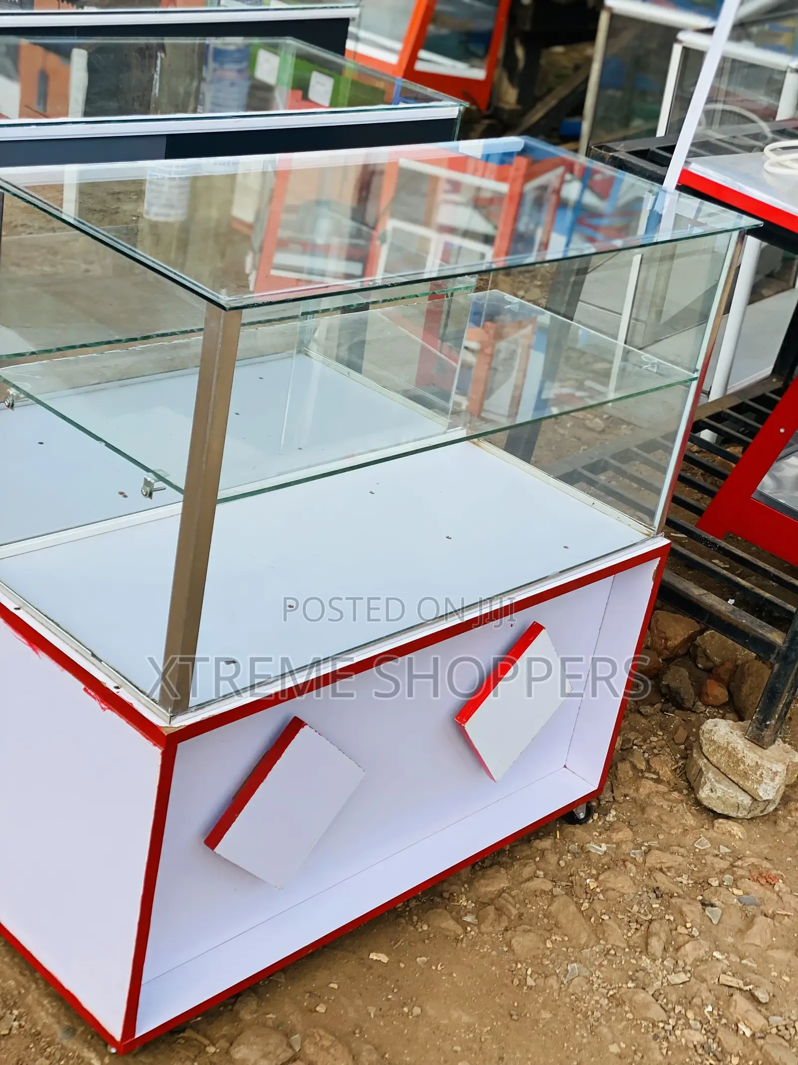 Growing Idea Company/Display Counter /Transparent Clear Glasses Strong