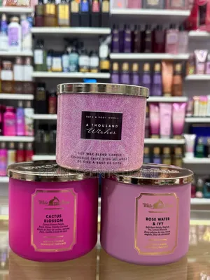 Bath and Body Works Scented Candles 3wicks and 2 Wicks