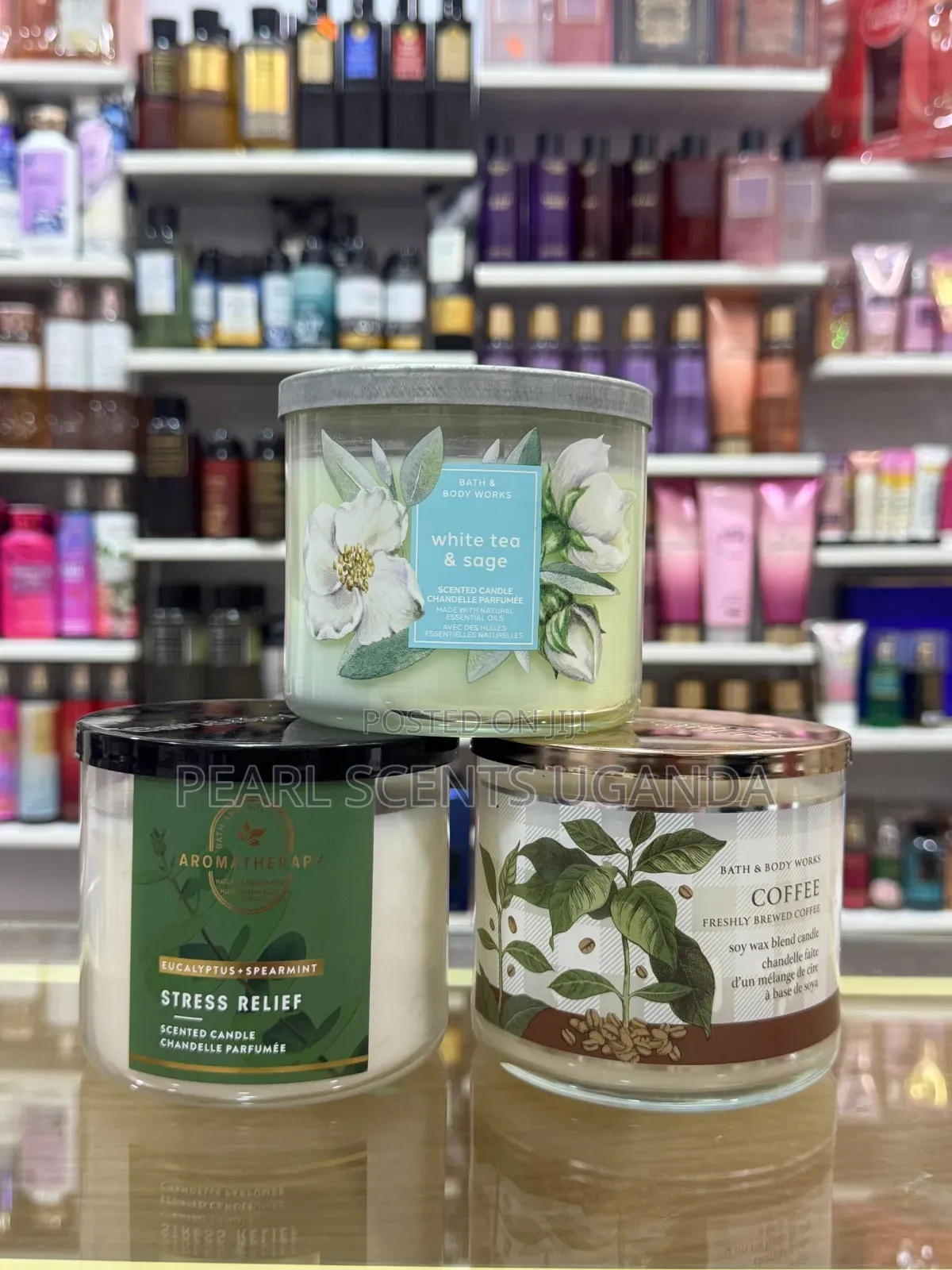 Bath and Body Works Scented Candles 3wicks and 2 Wicks