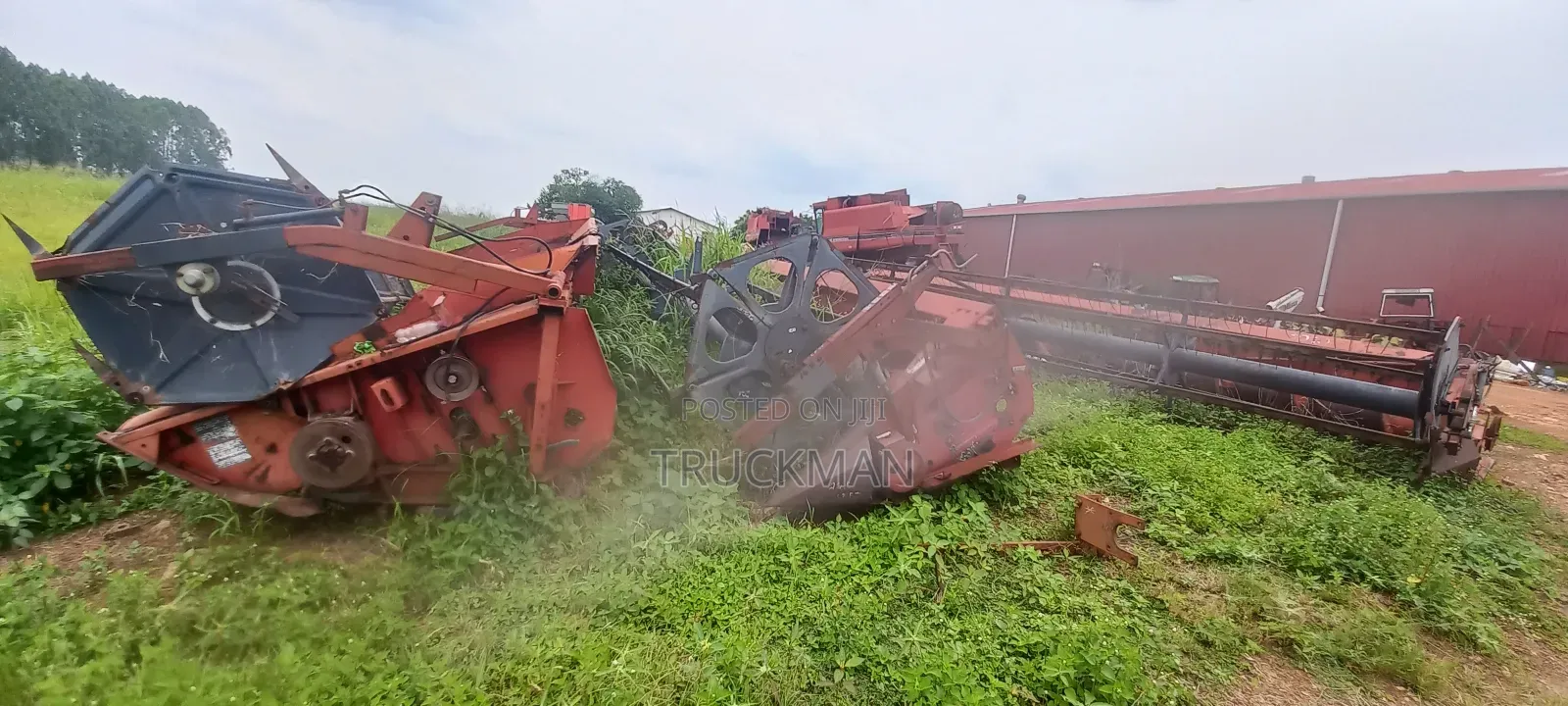 Combine Havester Sells and Repair