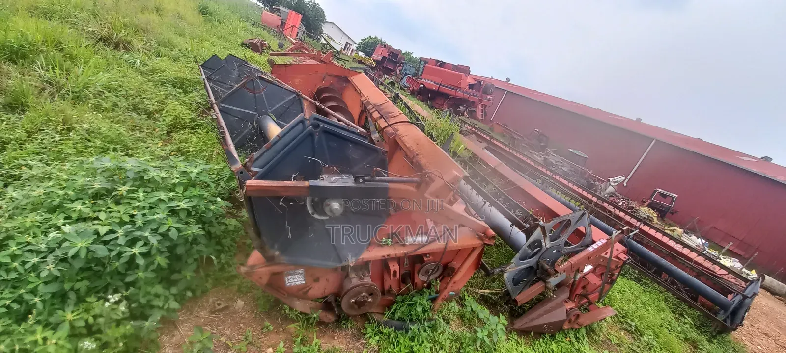 Combine Havester Sells and Repair