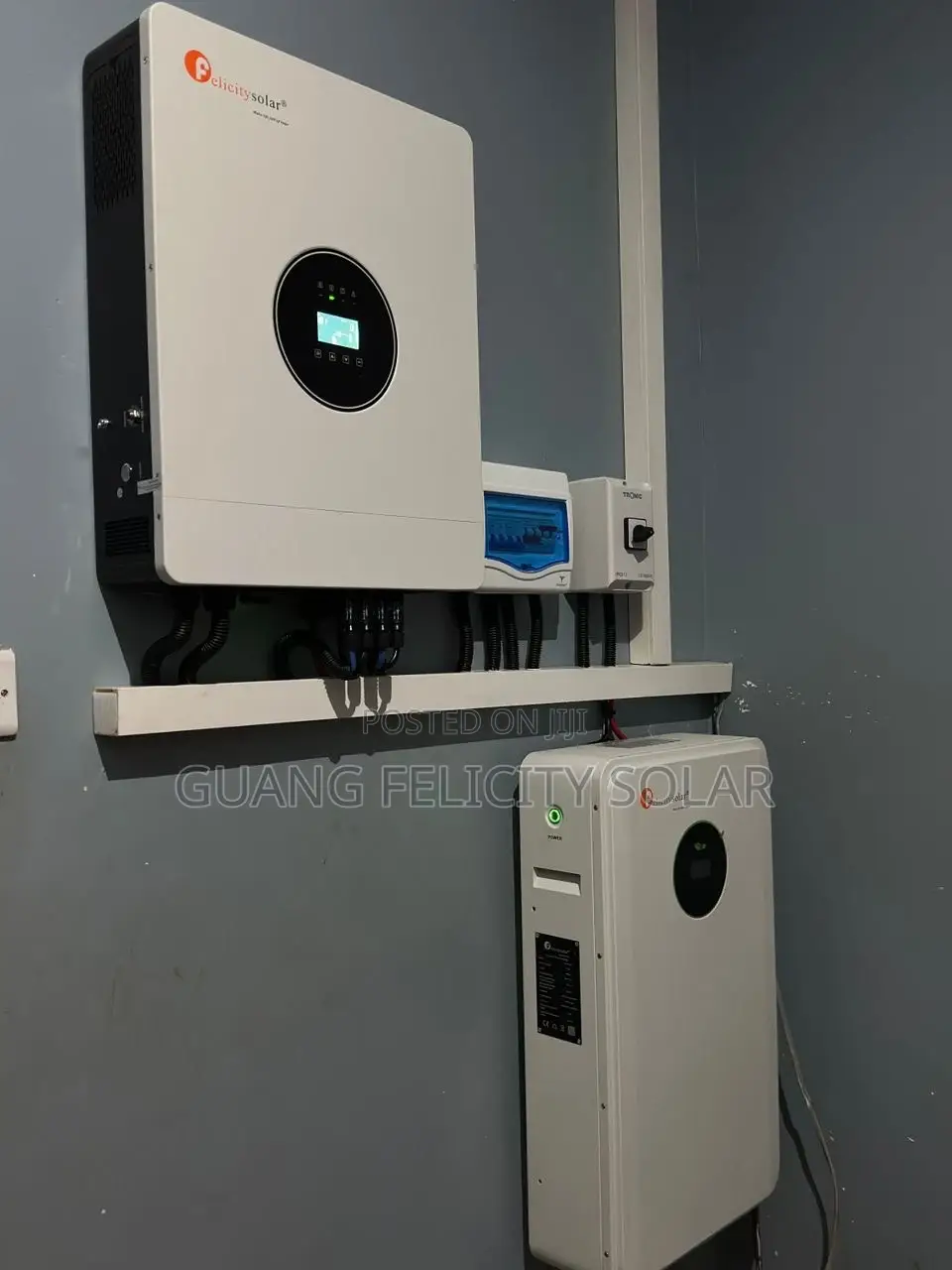 10kwh 48v Lithium Battery With A 6kva Hybrid Inverter