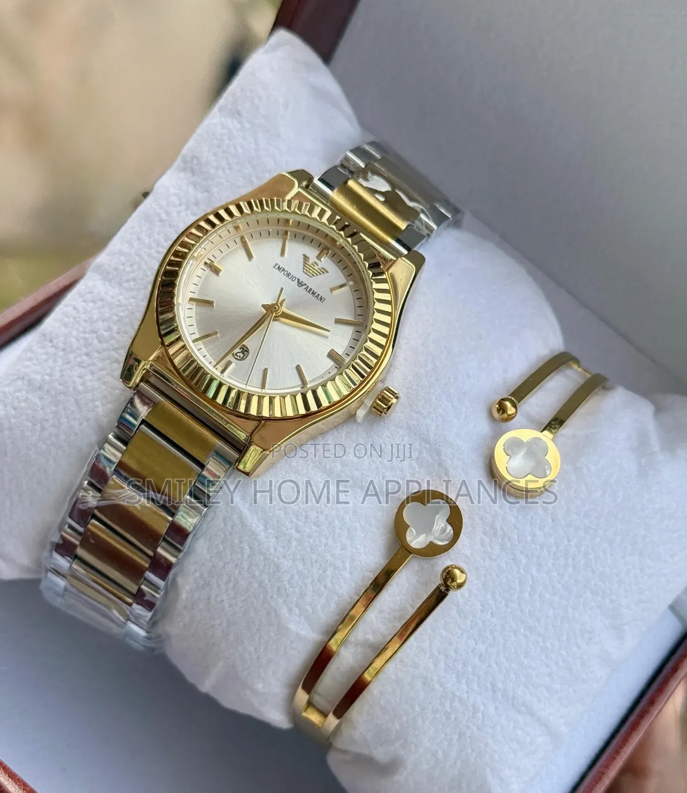Original Empori Armani Classy Women's Wrist Time Piece With a Bracelet
