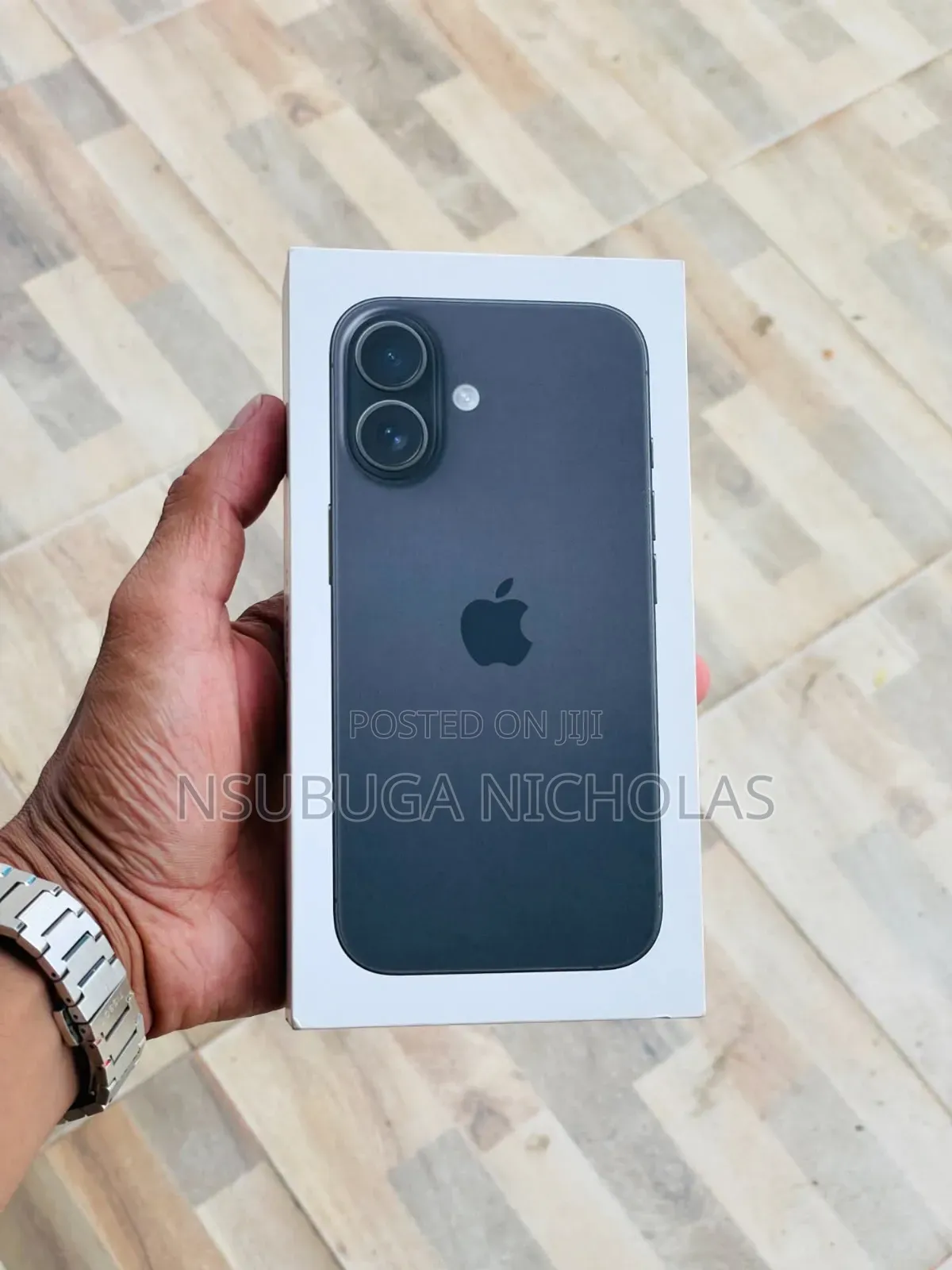 New Apple iPhone 16 128 GB Gray