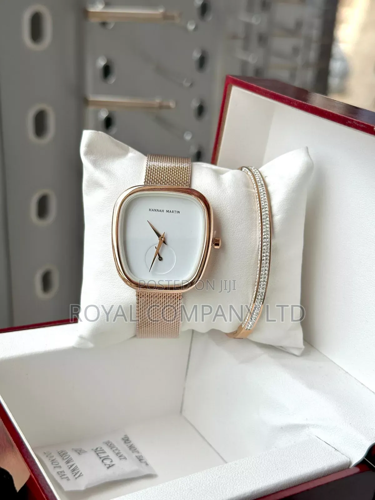 Women Watch (Hannah Martin )