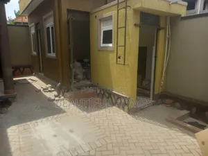Furnished 4bdrm Bungalow in Kira for sale