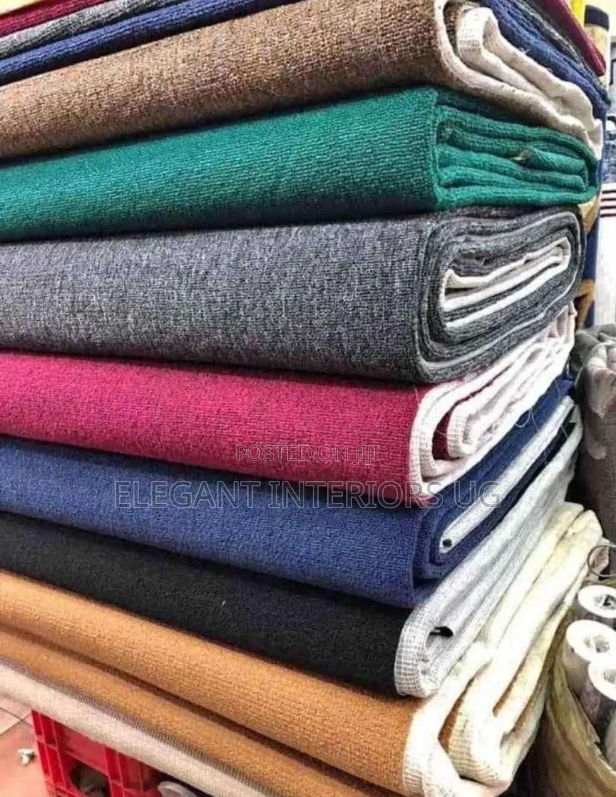 Elegant Woolen Carpets Per Square Meter in All Colours and Designs