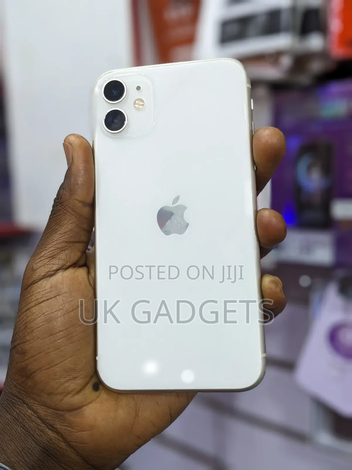 Apple iPhone 11 64 GB White