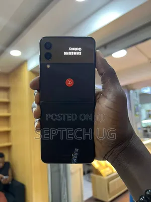 New Samsung Galaxy Z Flip 3 128 GB Black