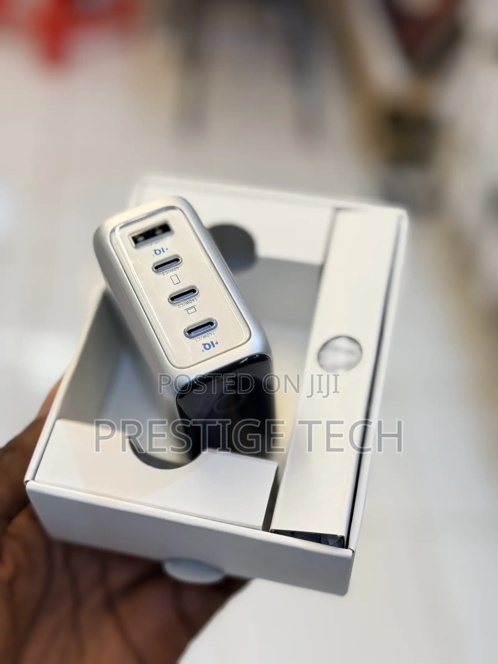 Anker Zolo 140w Adapter 4 Port Pd3.1 With Type C Cable & Power Display
