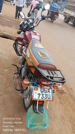 TVS HLX 125 2023 Red