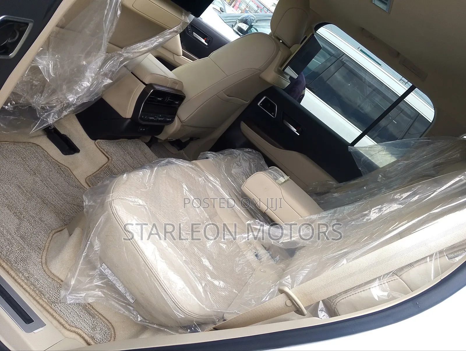 Toyota Land Cruiser Prado 2021 White