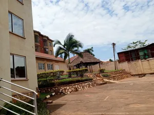 12bdrm Block of Flats in Kololo Property, Central Division for rent