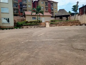 12bdrm Block of Flats in Kololo Property, Central Division for rent