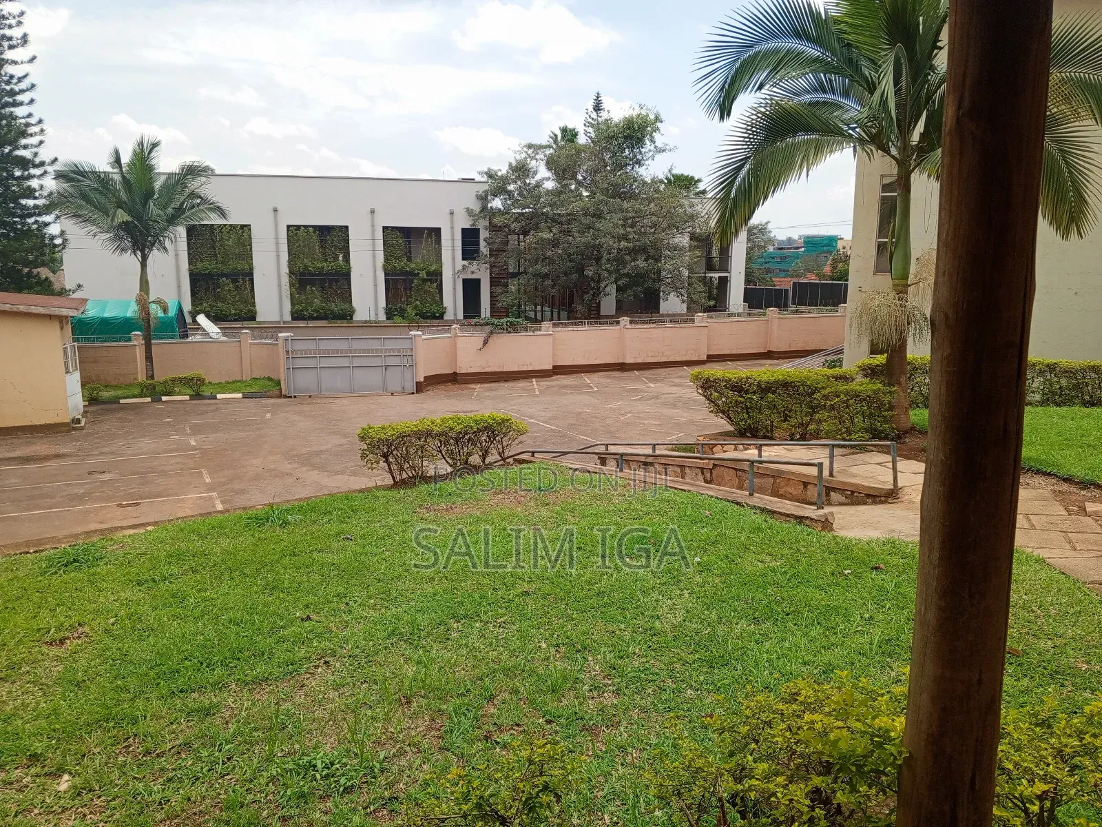 12bdrm Block of Flats in Kololo Property, Central Division for rent