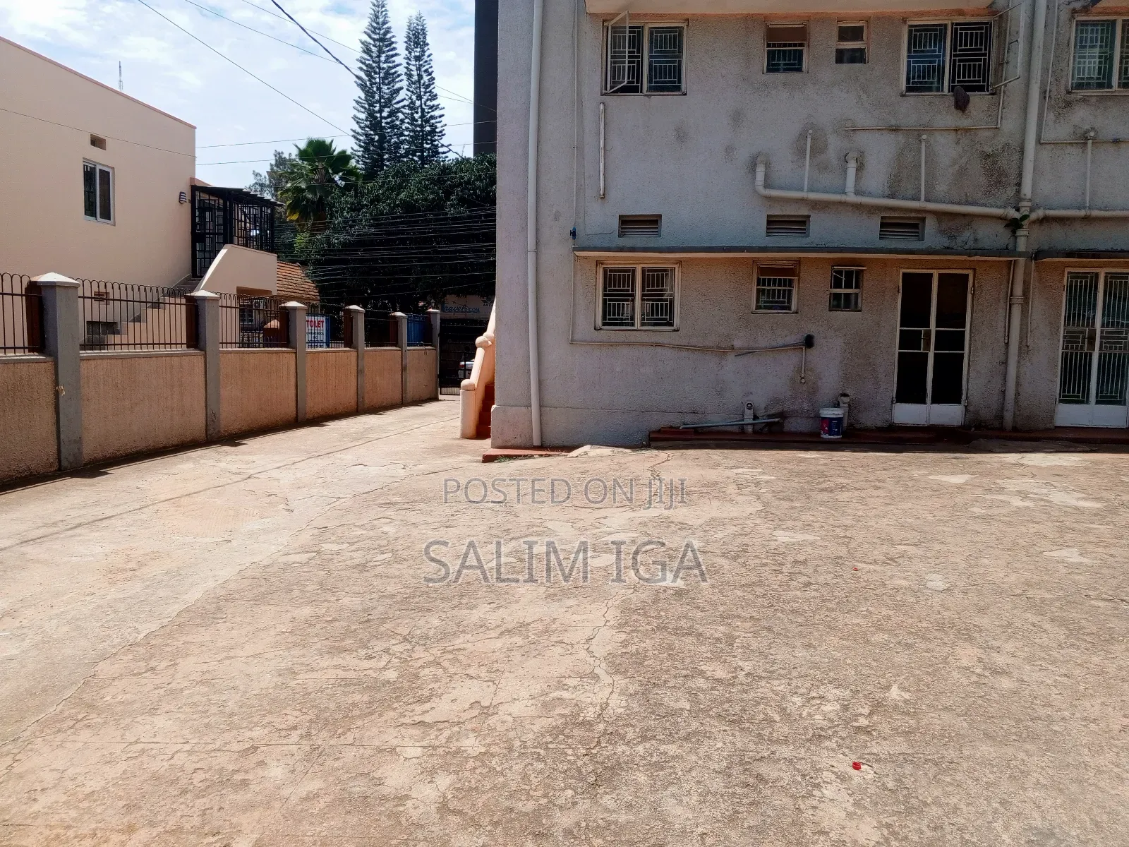 Office House for Rent