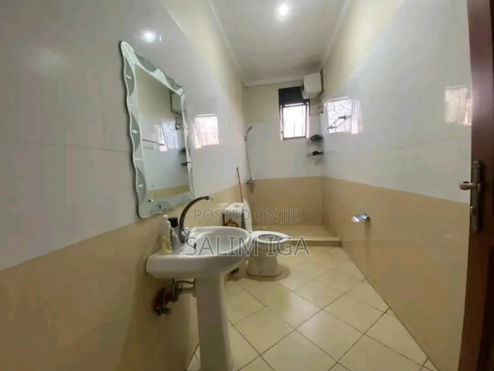 2bdrm Block of Flats in Kololo Property, Central Division for rent