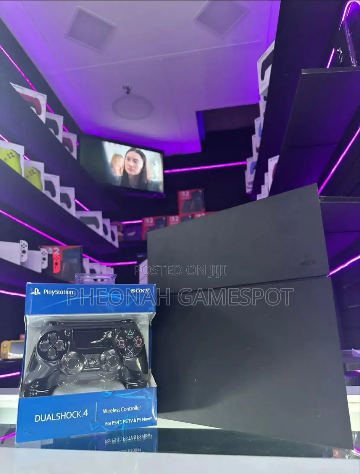 Playstation 4 (Standard Ps4) Console,