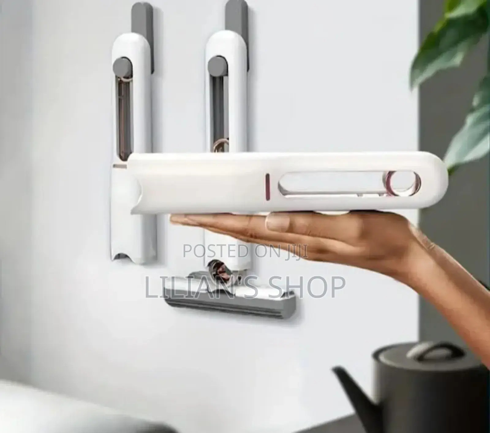 Unique Portable Squeeze Mini Top
