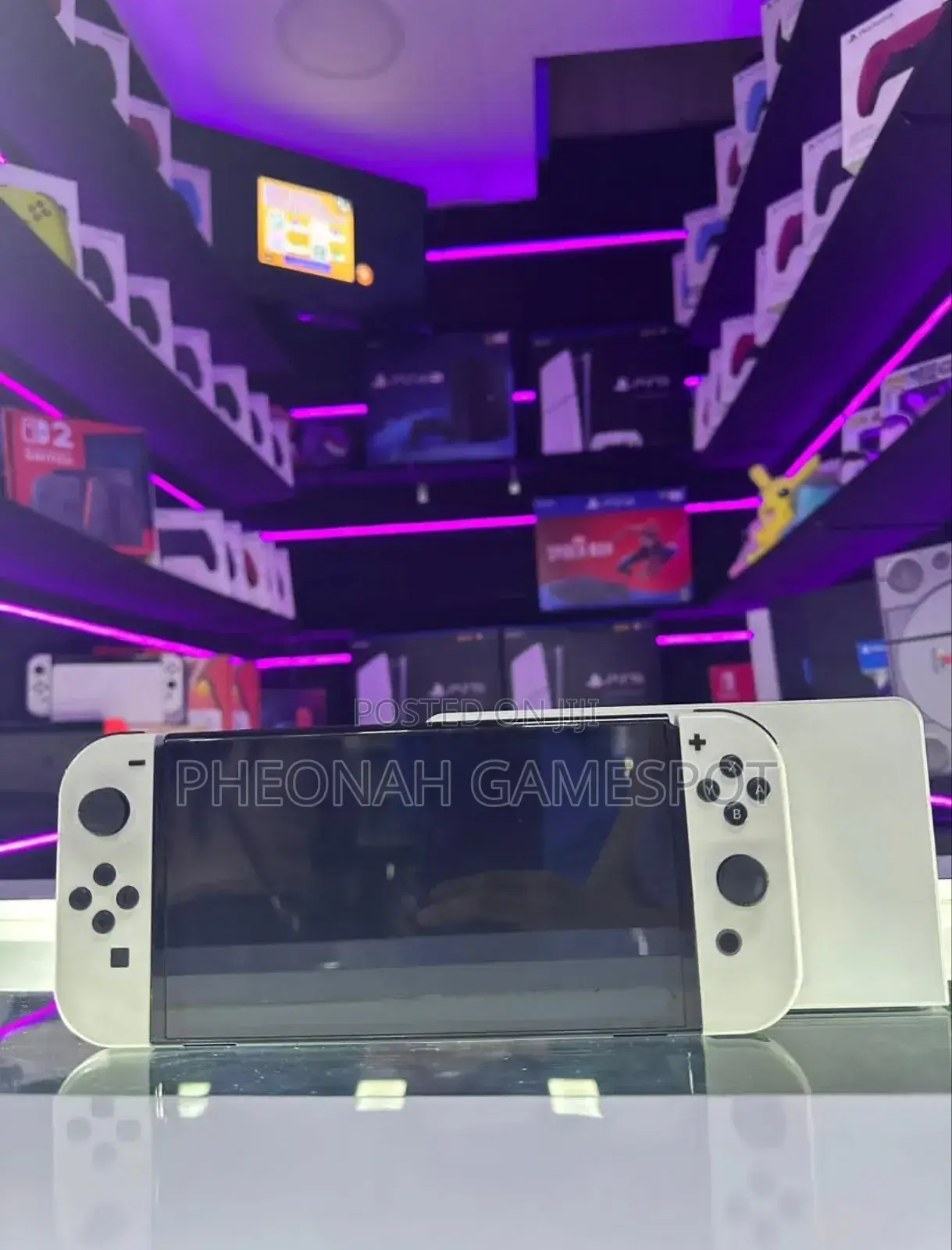 Uk Used Nitendo Switch Oled. Vibrant Gaming on a Brilliant New Display