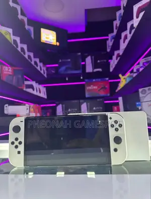 Uk Used Nitendo Switch Oled. Vibrant Gaming on a Brilliant New Display