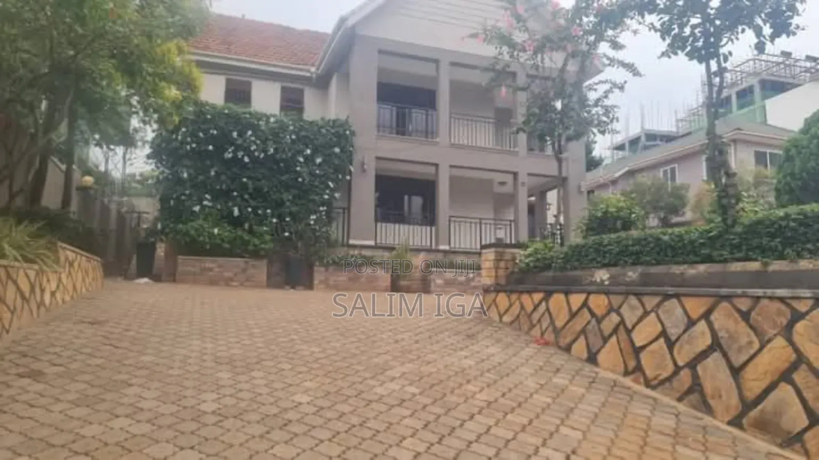 4bdrm Duplex in Kololo Property, Central Division for rent