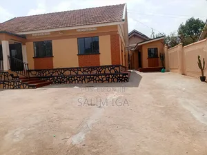 3bdrm Bungalow in Kololo Property, Central Division for rent