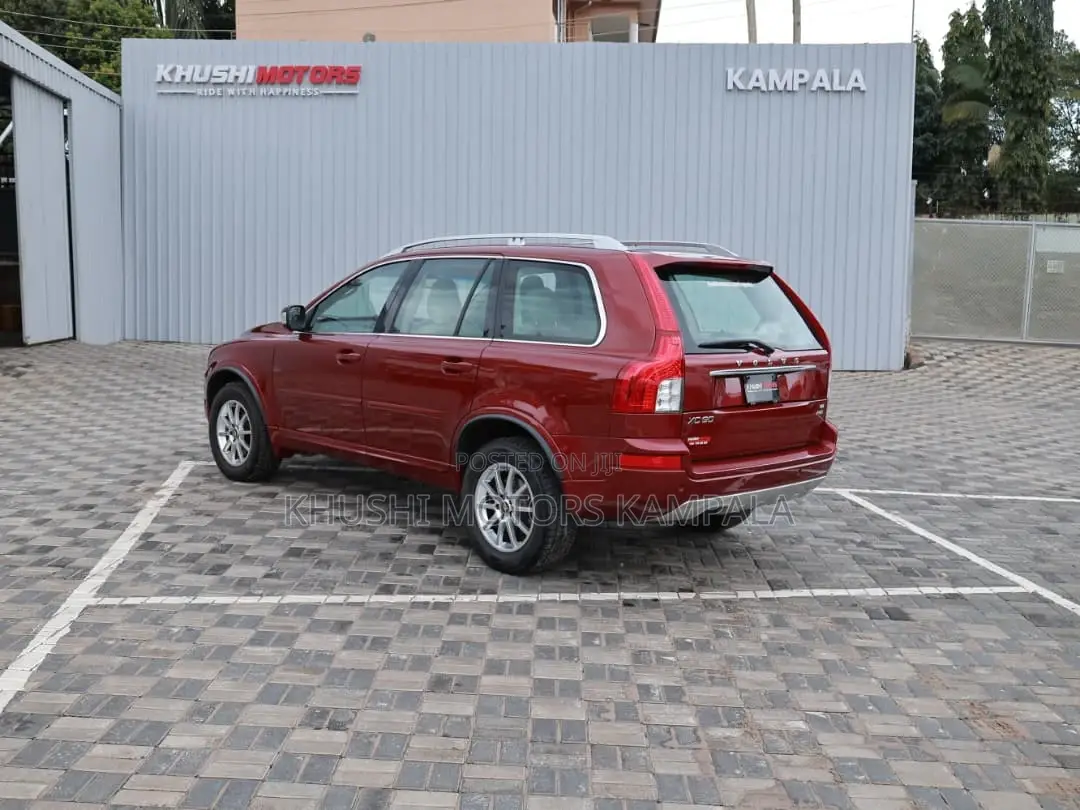 Volvo XC90 3.2 4dr SUV AWD (3.2L 6cyl 6A) 2012 Red