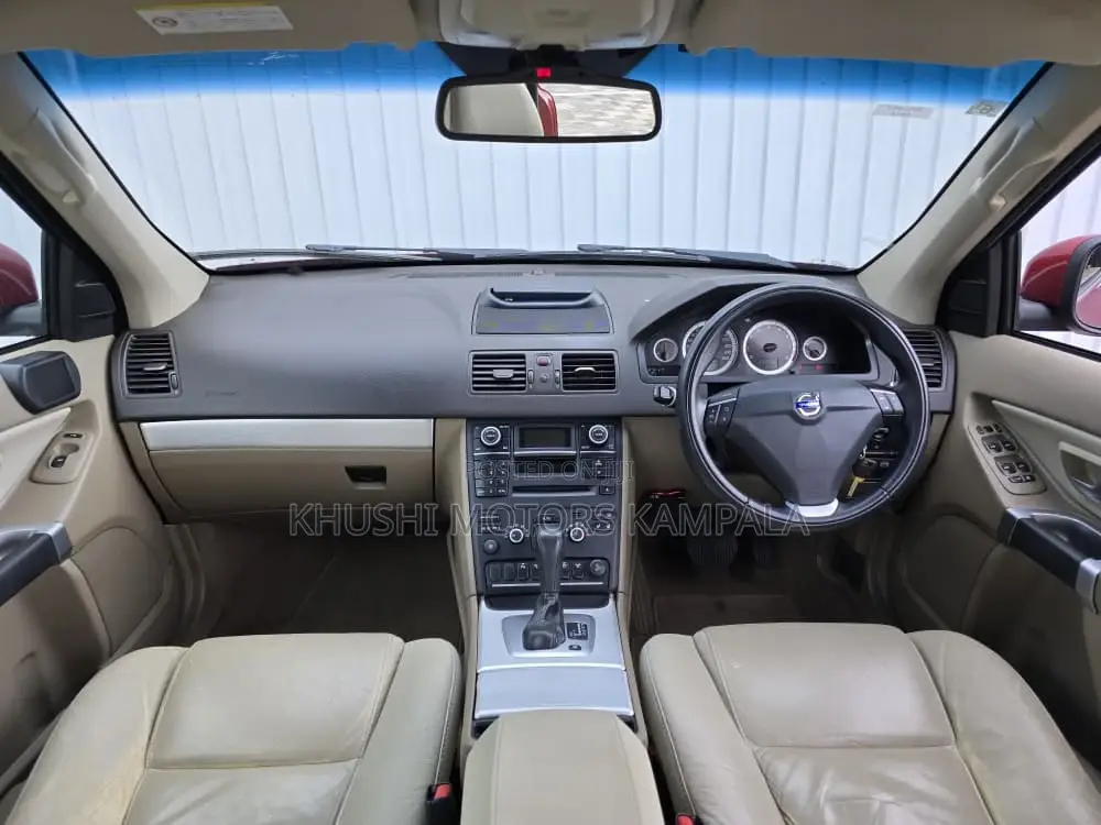 Volvo XC90 3.2 4dr SUV AWD (3.2L 6cyl 6A) 2012 Red