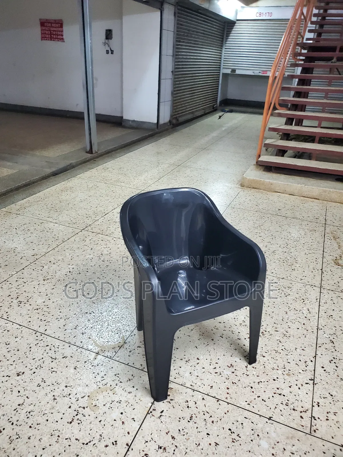 Advanced Armed Plastic Chairs Advanced Plastic Chairs
