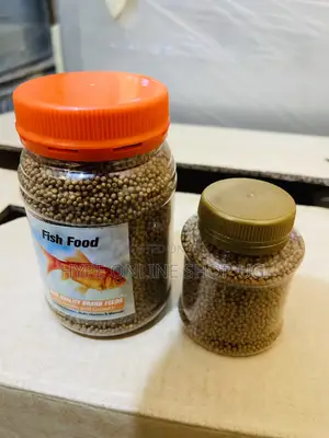 Buy 1 and Get Asmall Tin Free as Bonus 4 Pelletes Fish Feeds
