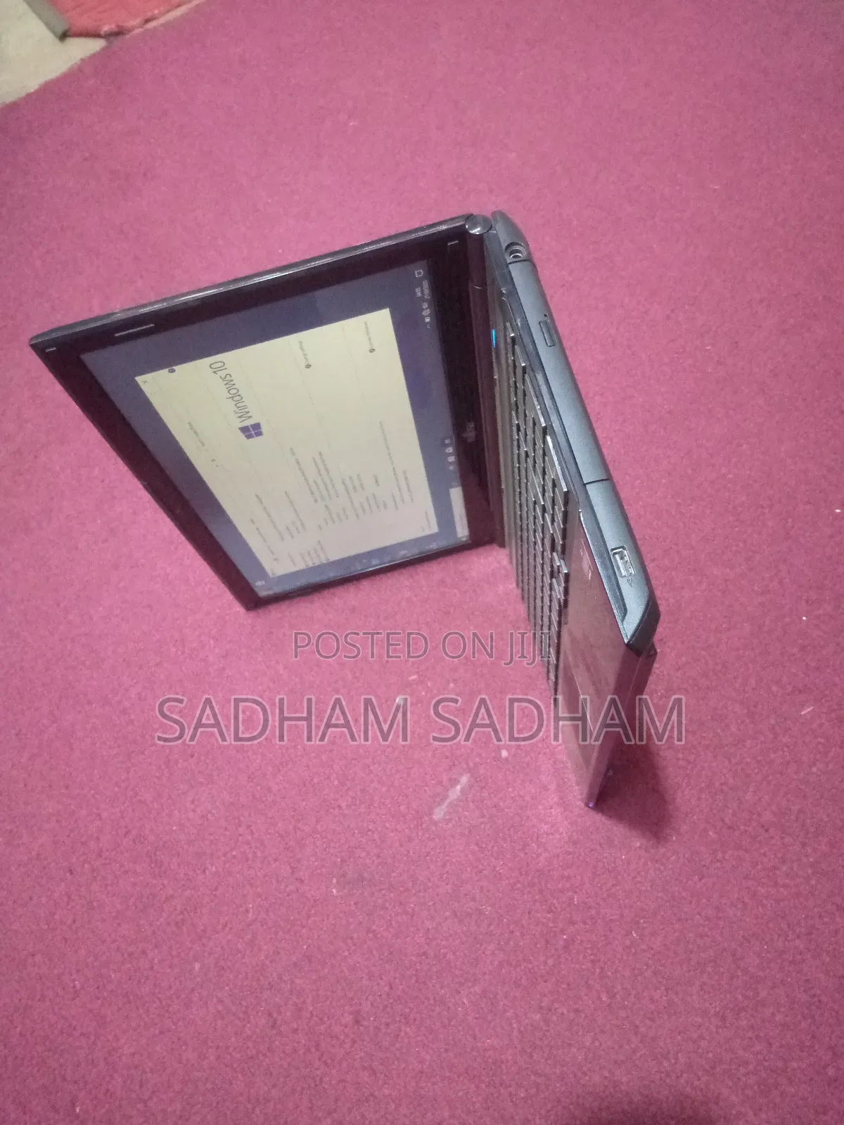 Laptop Fujitsu Lifebook AH502 8GB AMD HDD 750GB