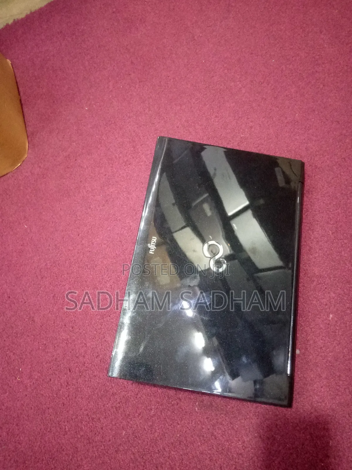 Laptop Fujitsu Lifebook AH502 8GB AMD HDD 750GB