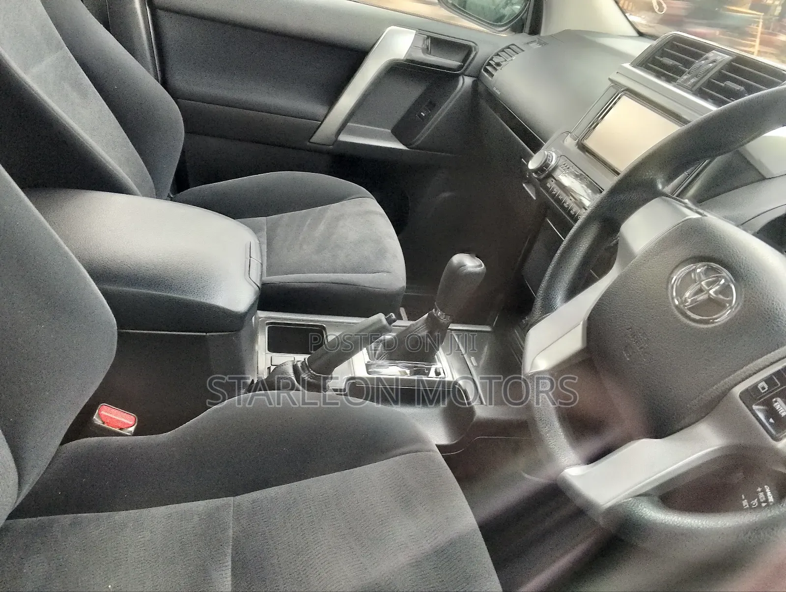Toyota Land Cruiser Prado 2016 White