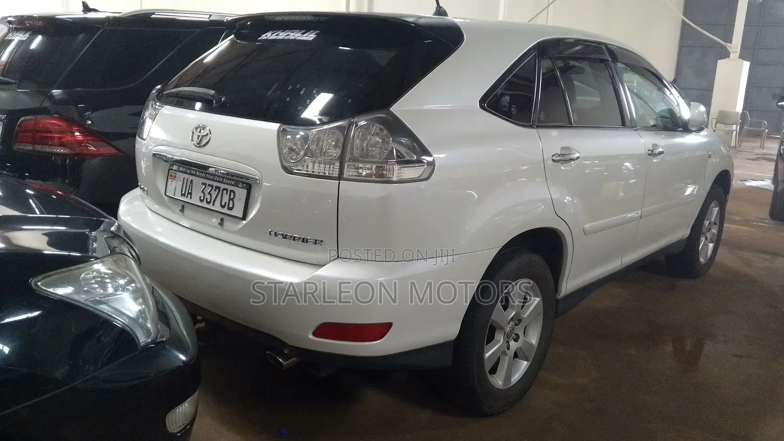 Toyota Harrier 2.4 2010 White