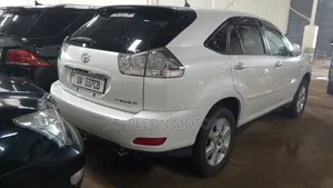 Toyota Harrier 2.4 2010 White