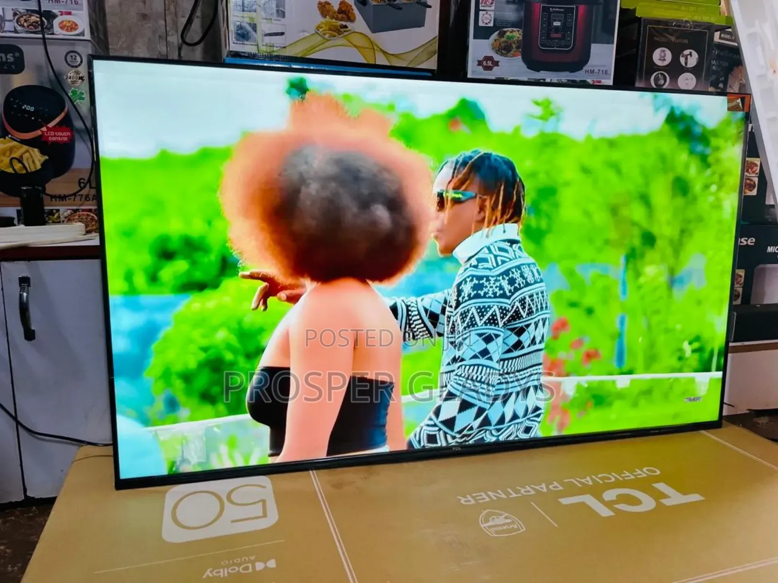 55 Inches Led TCL Smart Android Digital Flat Screen Flameless.
