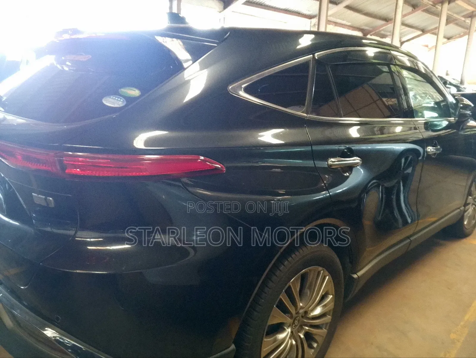 Toyota Harrier 2.5 Hybrid 2020 Black