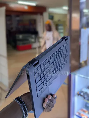 Laptop Dell Latitude 5300 16GB Intel Core I7 SSD 512GB