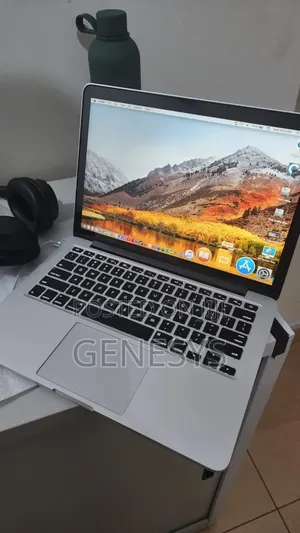 Laptop Apple MacBook Pro 2017 16GB Intel Core I7 SSD 512GB