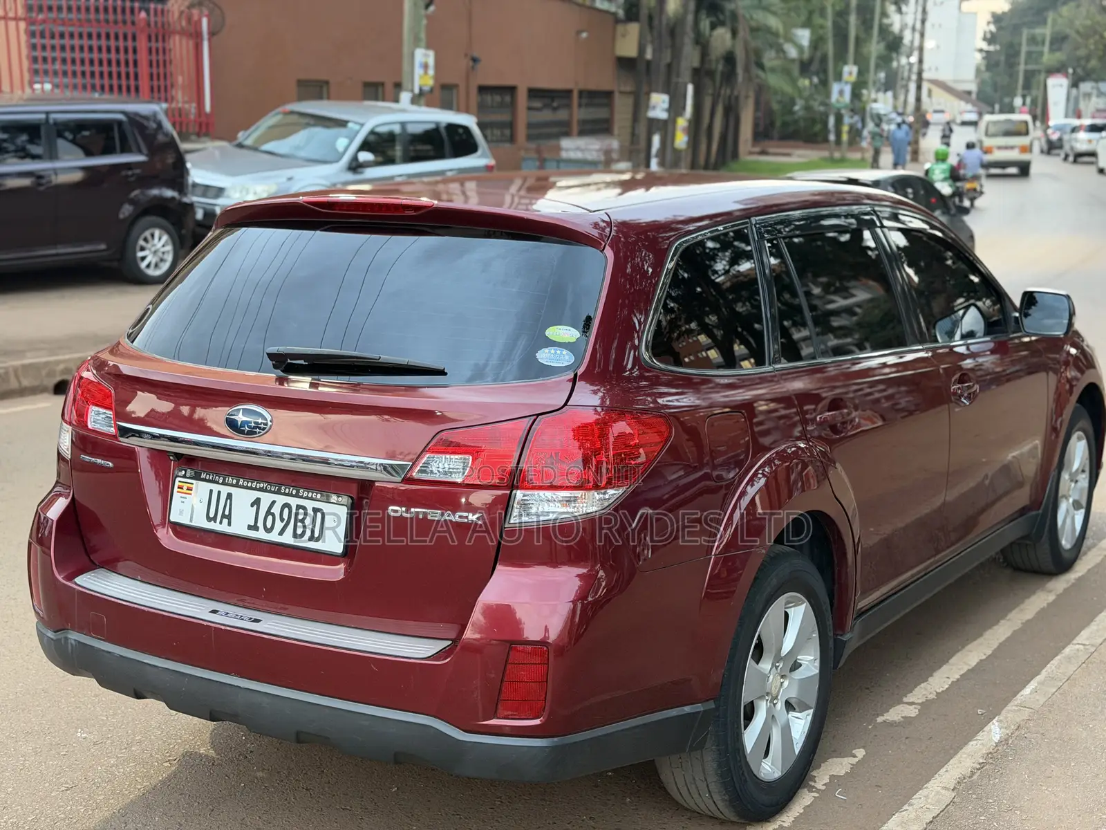 Subaru Outback 2010 Maroon