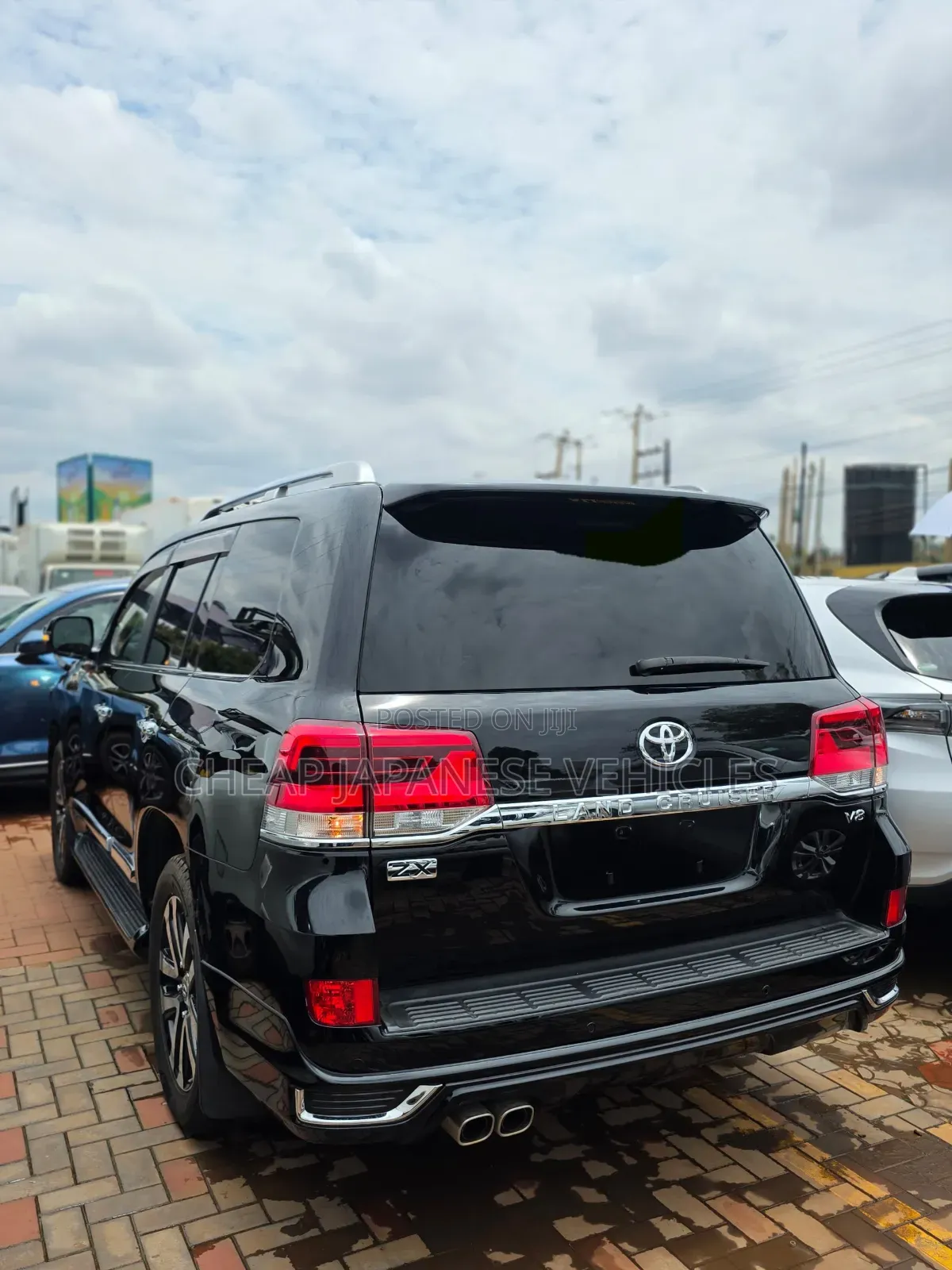 Toyota Land Cruiser 4.6 V8 ZX 2018 Black