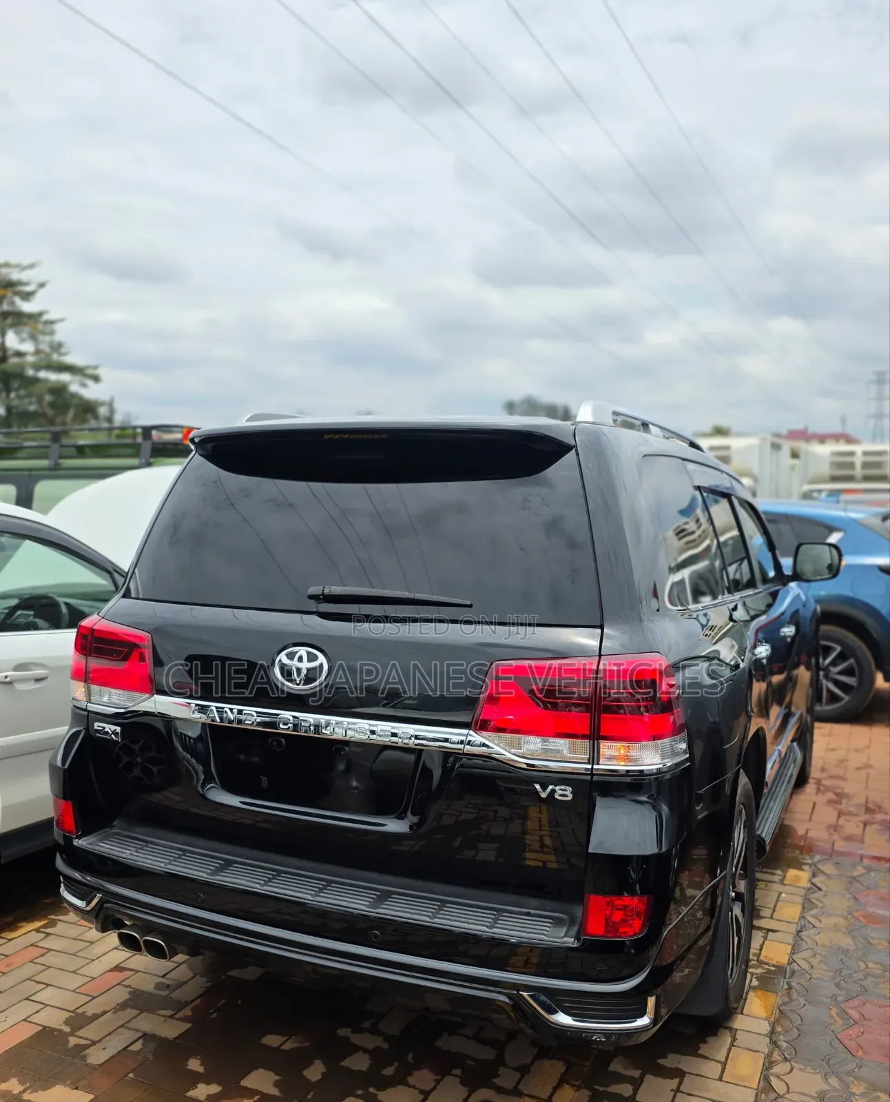 Toyota Land Cruiser 4.6 V8 ZX 2018 Black