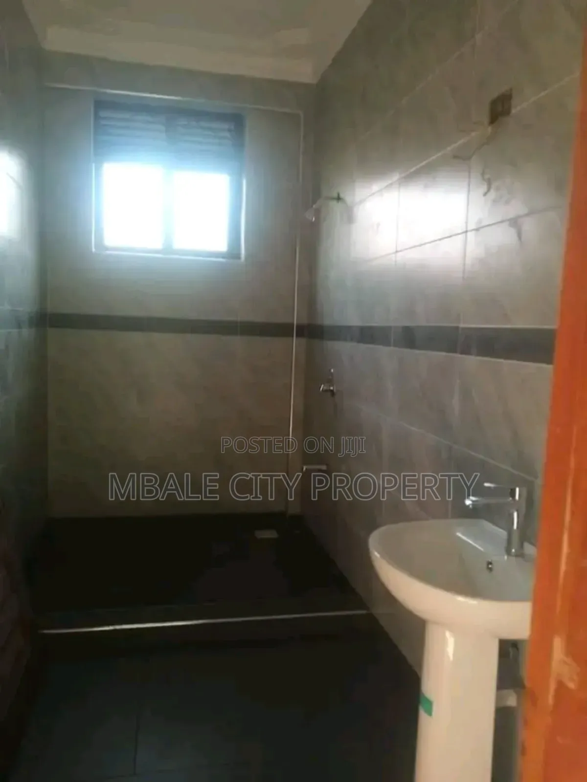 3bdrm Apartment in Mbale for rent