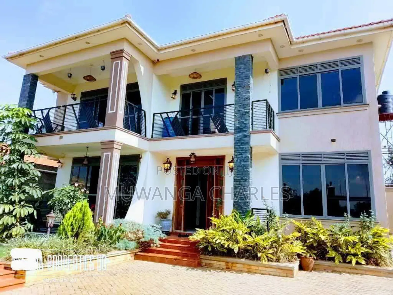 5bdrm Duplex in Fs Properties Ltd, Division A for sale