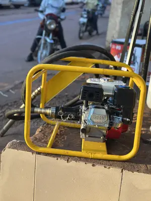 Vibrator Machine Honda With Poker