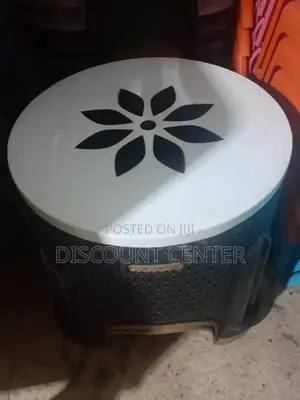 Plastic Round Table