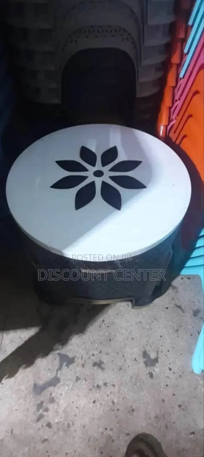 Plastic Round Table