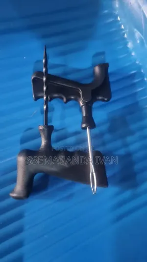 Plastic Tools for Tyre Repair