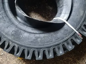 750r16 M777 Multipurpose Semi Lug MRF Tyres
